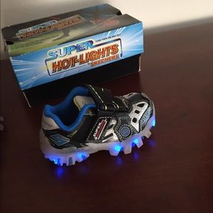 Skechers light up shoes baby size 5